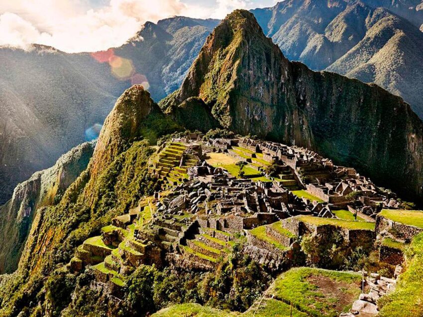 Machu-Picchu-Peru-850x638.jpg